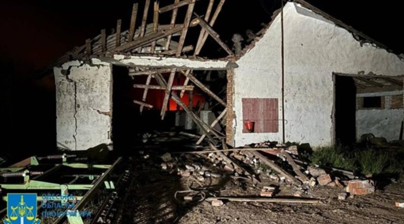 На Одещині господарства фермерів постраждали через ракетну атаку РФ
