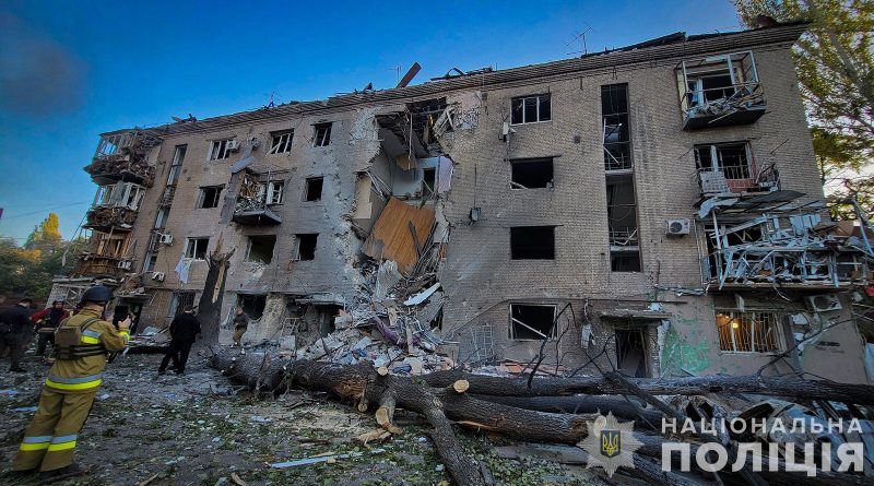 «Грошей на відбудову немає»: у Запорізькій ОВА розповіли, що відновлення будинку по вул. Олександрівській, 67 може затягнутися