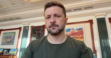 Зеленський про переговори: Очікую, хто буде від РФ