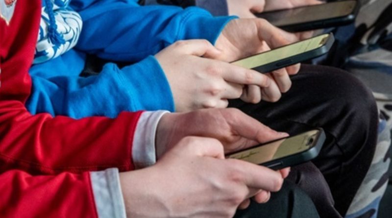 Зйомки фільму окупантів залишили без зв’язку частину Донеччини