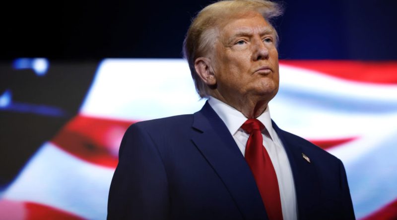 Трамп готовий зустрітися з Путіним у Туреччині, якщо той приїде на переговори щодо України