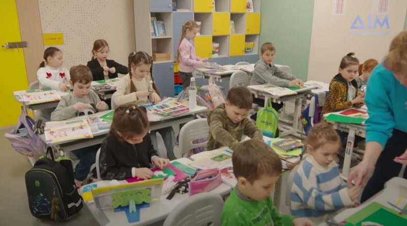 У підземних школах Запоріжжя навчається вже сім тисяч дітей: батьки спочатку відмовлялися, а тепер охочих – черга