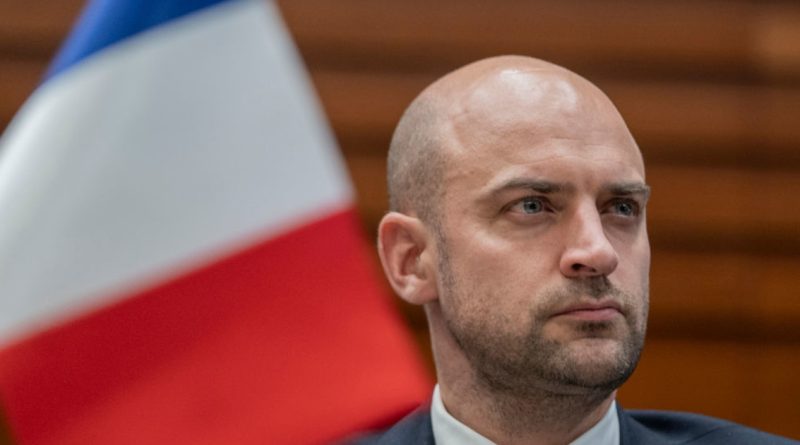 Франція закликає Путіна зустрітися із Зеленським у Стамбулі