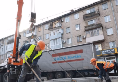 Захист на шкільних маршрутах: як у Запоріжжі встановлюють 18 нових укриттів, — ФОТО