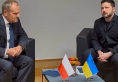 Зеленський подякував Туску за «непублічну допомогу»
