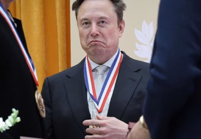 Маск відреагував на заяву Трампа про Зеленського