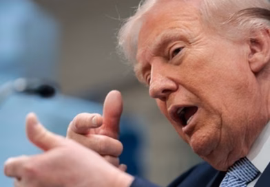 Трамп оголосив ворогом кожного, хто не називає ШІ «суперінтелектом»